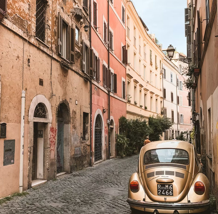22 Momentos muy chocantes de estadounidenses que visitaron Europa
