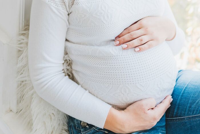 20 Mujeres comparten cosas anticuadas que la sociedad espera de ellas