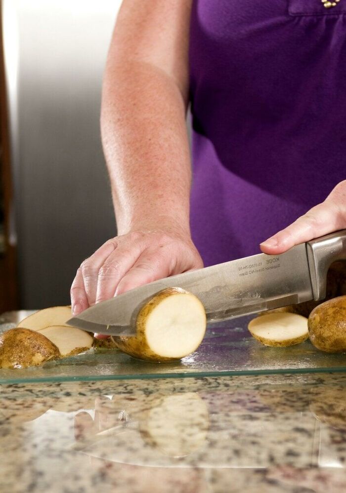 20 Malos hábitos al cocinar que ponen de los nervios a todo el mundo