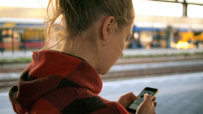 20 Señales de alarma en empresas que los posibles empleados quizá no noten enseguida