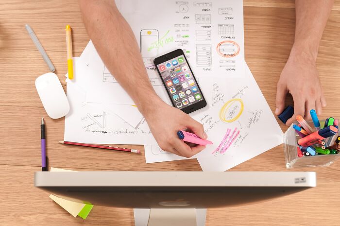 20 Señales de alarma en empresas que los posibles empleados quizá no noten enseguida