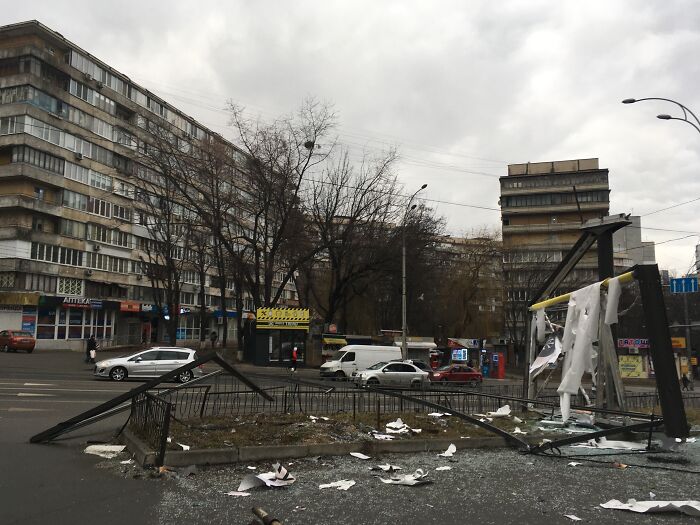 20 Mensajes de personas viviendo en Rusia durante la invasión de Ucrania contando cómo se siente