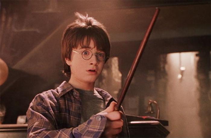 Daniel Radcliffe rompió más de 80 varitas mientras filmaba las películas de Harry Potter porque las usaba como baquetas