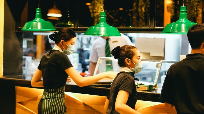 20 Señales de alarma en empresas que los posibles empleados quizá no noten enseguida