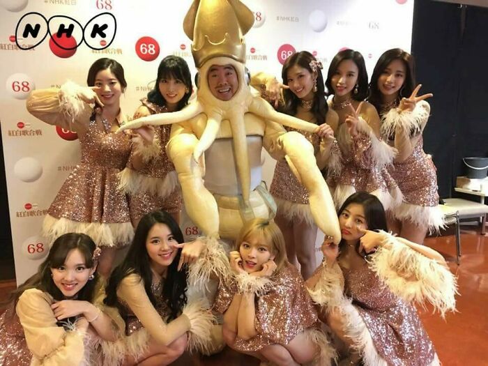 “Japanese Stuff Without Context”: 40 Funny And Weird Pics That Showcase How Unique Japan Really Is