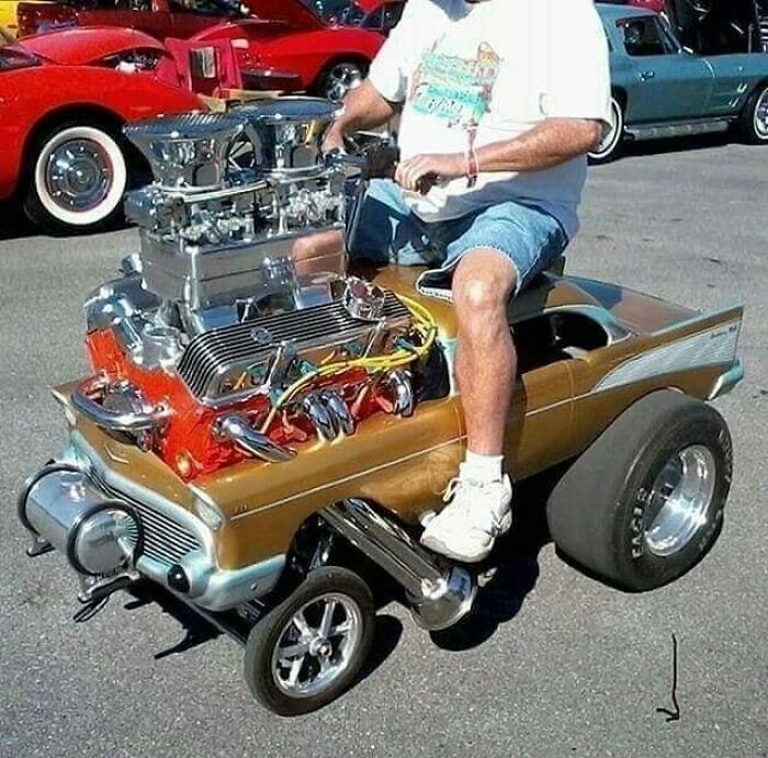 40 Times Car Owners And Designers Took Things Way Too Far And Got Shared On This Facebook Group