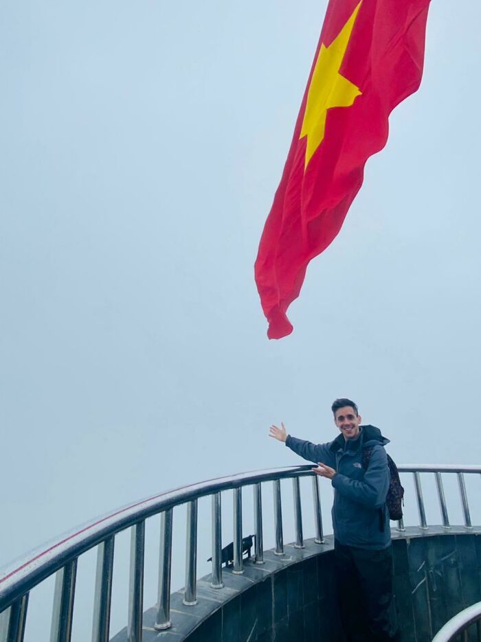 Viajé casi 300 millas hasta el punto más septentrional de Vietnam para poder ver China. Esta fue la vista