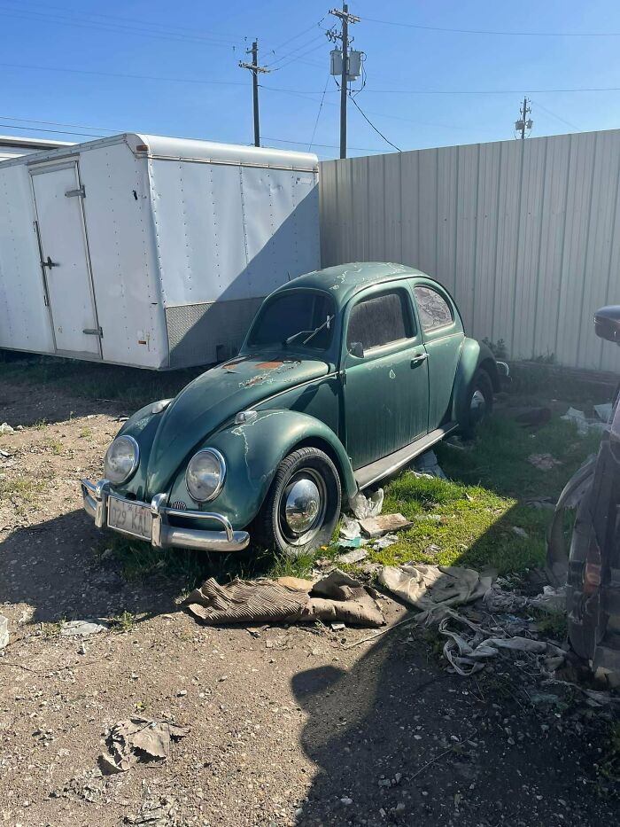 40 Times Car Owners And Designers Took Things Way Too Far And Got Shared On This Facebook Group