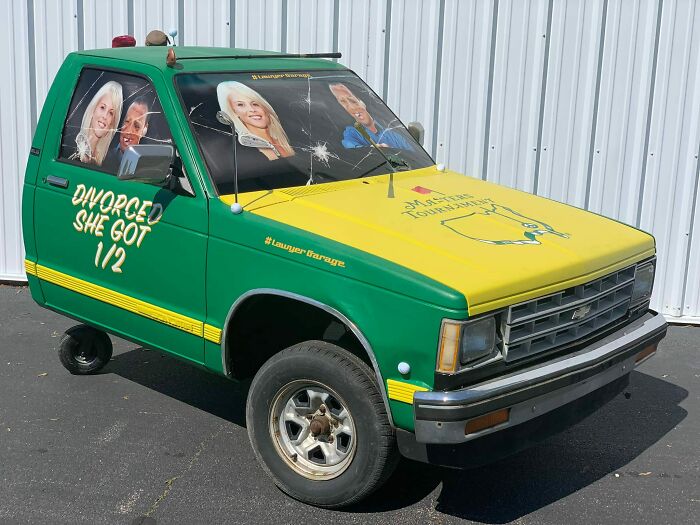 40 Times Car Owners And Designers Took Things Way Too Far And Got Shared On This Facebook Group