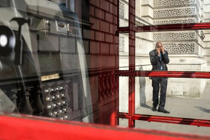 30 Extraordinary Pictures Taken By Jeffrey De Keyser Embracing "The Absurd Human Condition"
