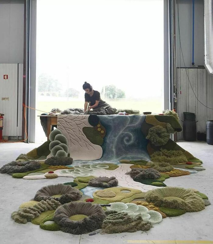 Alfombra tejida a mano diseñada por Vanessa Barragao Vanessabarragao_work