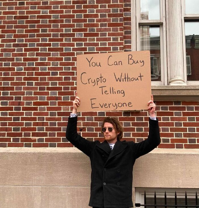 40 Times “Dude With Sign” Did Everyone A Public Service And Protested Everyday Annoying Things (New Pics)