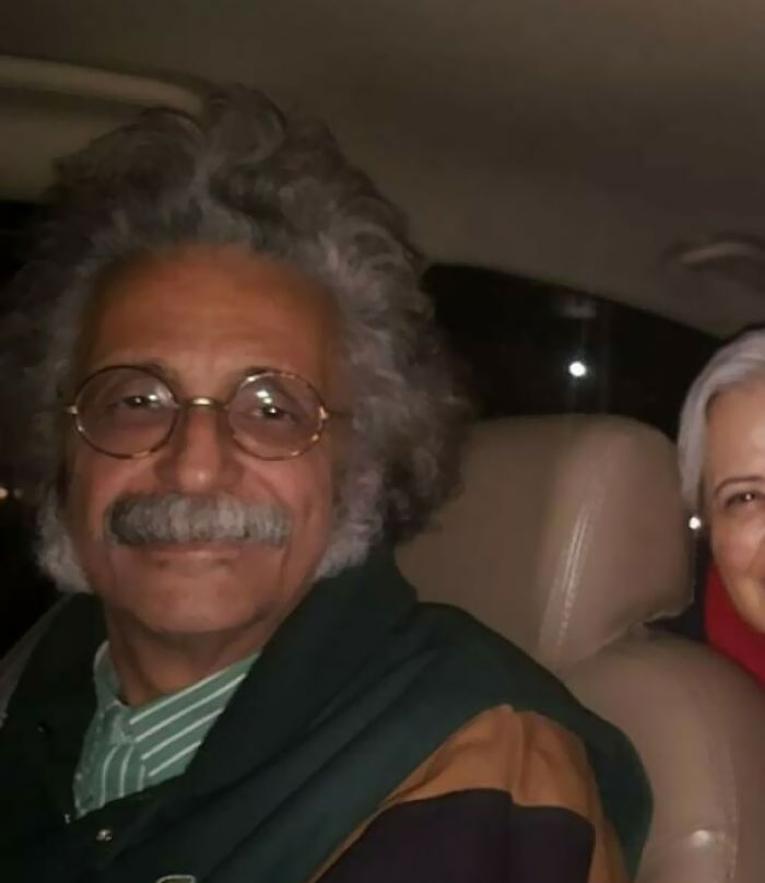 El profesor egipcio de mi amigo se parece a Einstein
