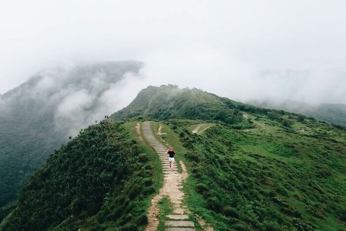 20 Sorprendentes errores que cometen los turistas al viajar por el mundo, señalados por los lugareños
