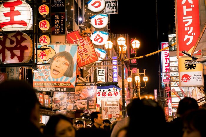 20 Sorprendentes errores que cometen los turistas al viajar por el mundo, señalados por los lugareños