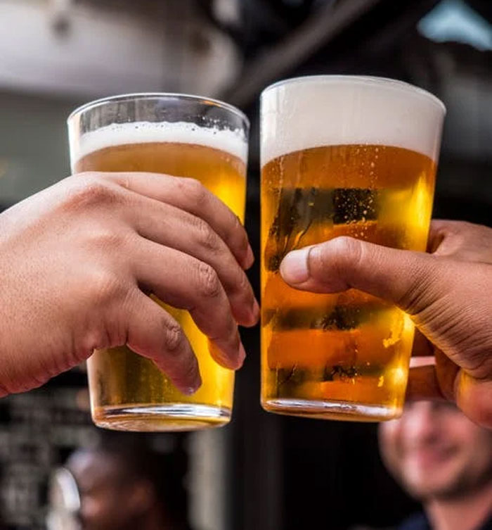 20 Momentos brutales en los que estas personas descubrieron que no les caían bien a sus amigos