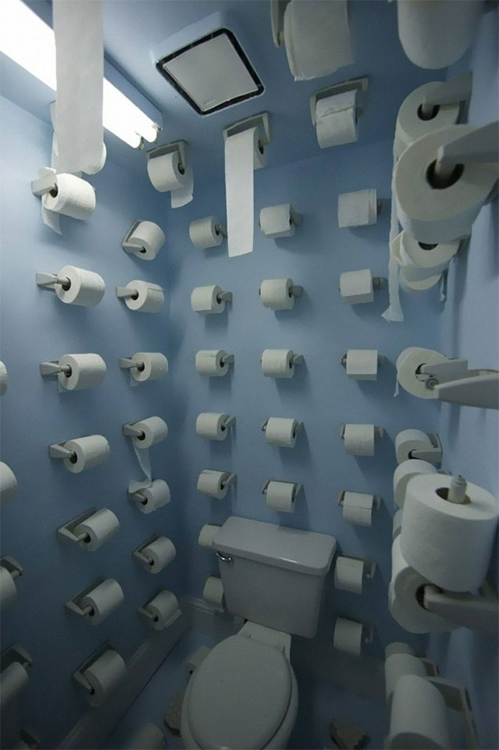 "Hardcore Is Not For Everybody": This Instagram Account Collects Decor Items That Capture The Essence Of Bad Taste (35 Pics)