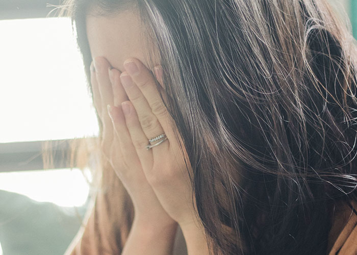 Un hombre fallece en la boda de su hermano y la novia le acusa de arruinar el día más importante de su vida