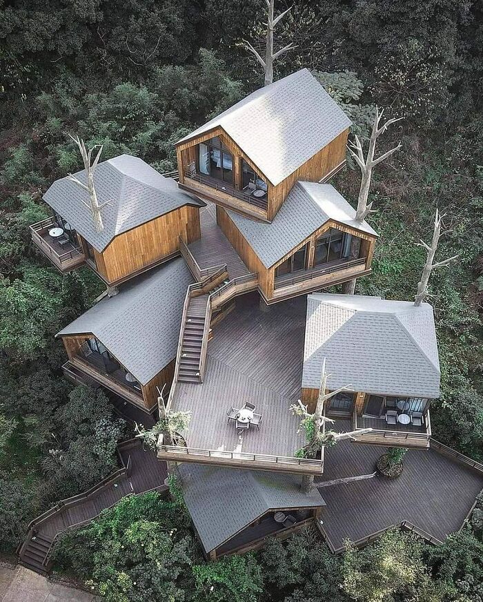 50 People Who Took Woodworking To Another Level And Shared Their 'Crazy' Results In This Online Group