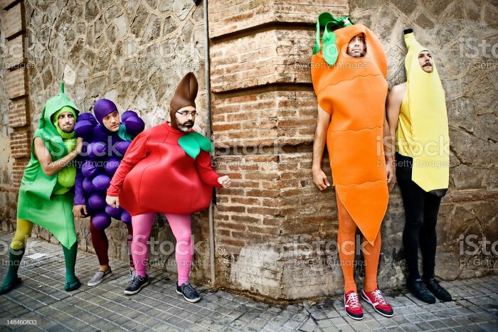 35 Of The Weirdest Stock Images Ever Posted On The "Every Day, I Upload One Weird Stock Photo" Page