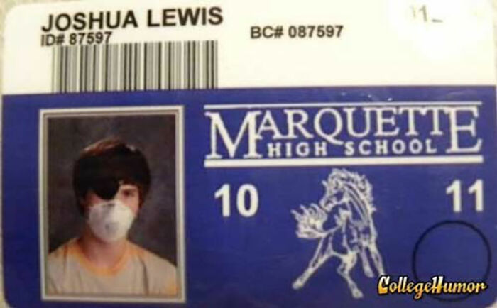 People Don't Usually Like Their ID Pics, But These 35 Are Hilarity On Another Level