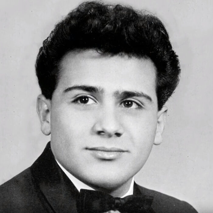 Danny Devito en la escuela preparatoria de Oratoria, Summit, Nueva Jersey, 1961