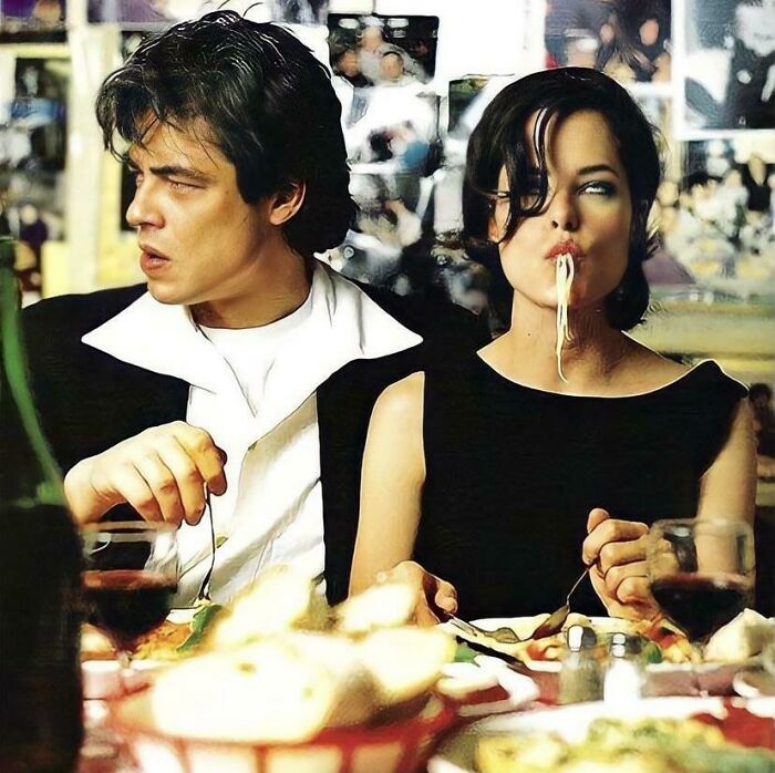 Benicio Del Toro y Parker Posey - 1995