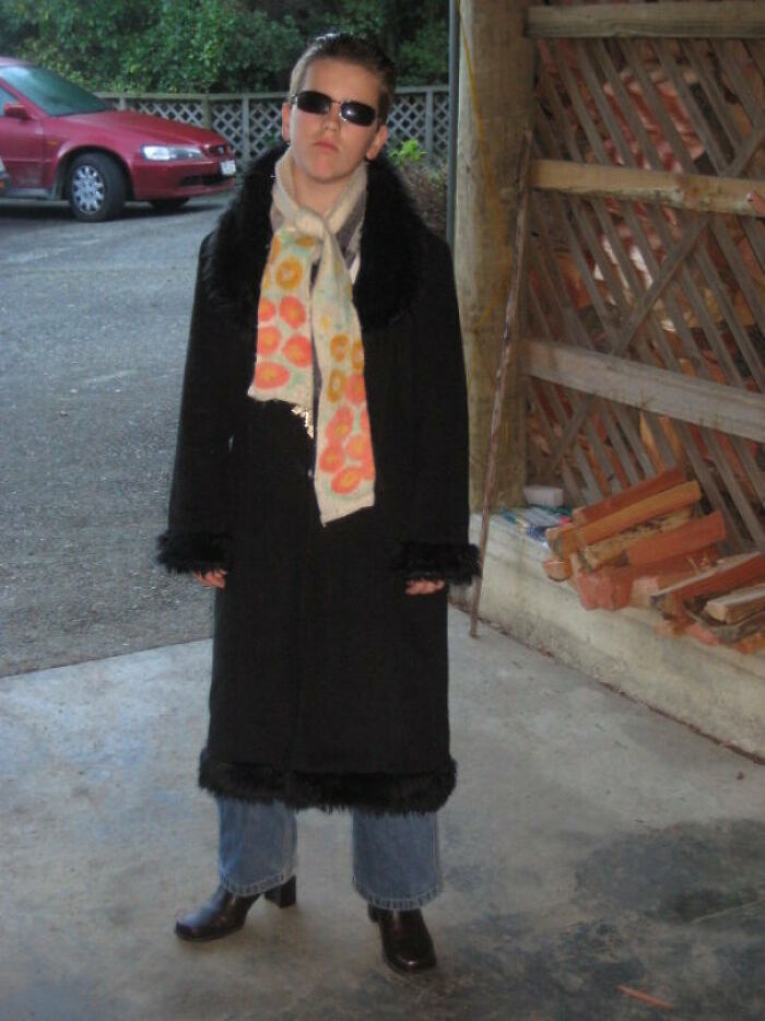 Conjunto inspirado en Matrix que llevaba a la escuela en 2008
