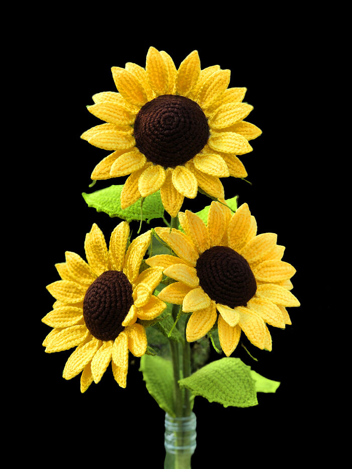 ¿Les gustan mis girasoles hechos con ganchillo?