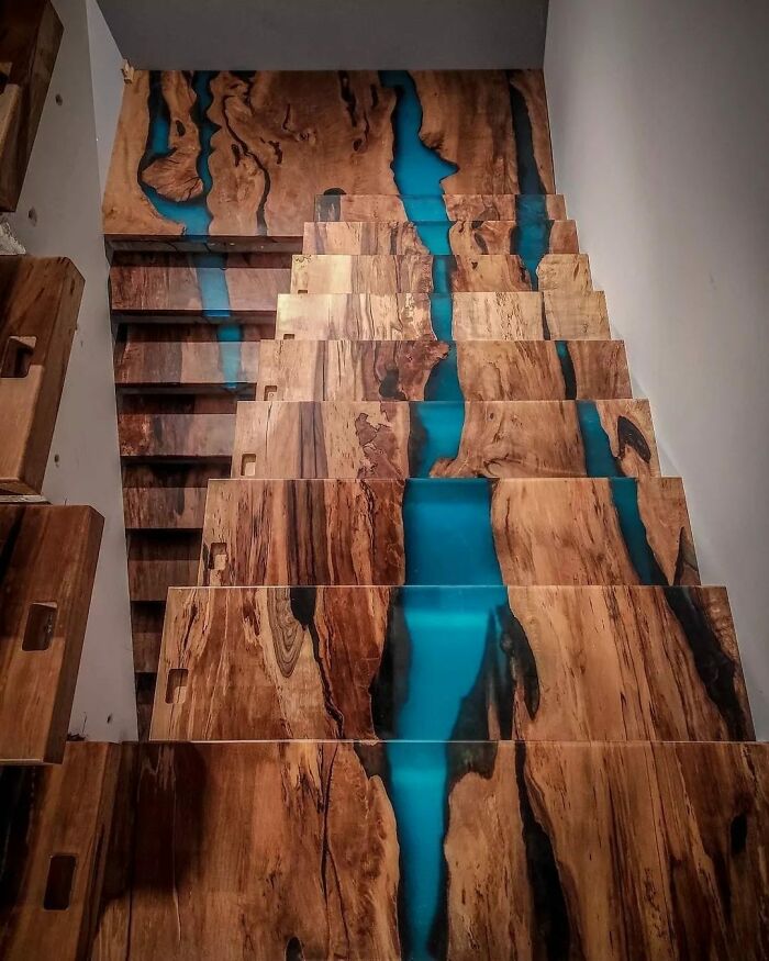 50 People Who Took Woodworking To Another Level And Shared Their 'Crazy' Results In This Online Group