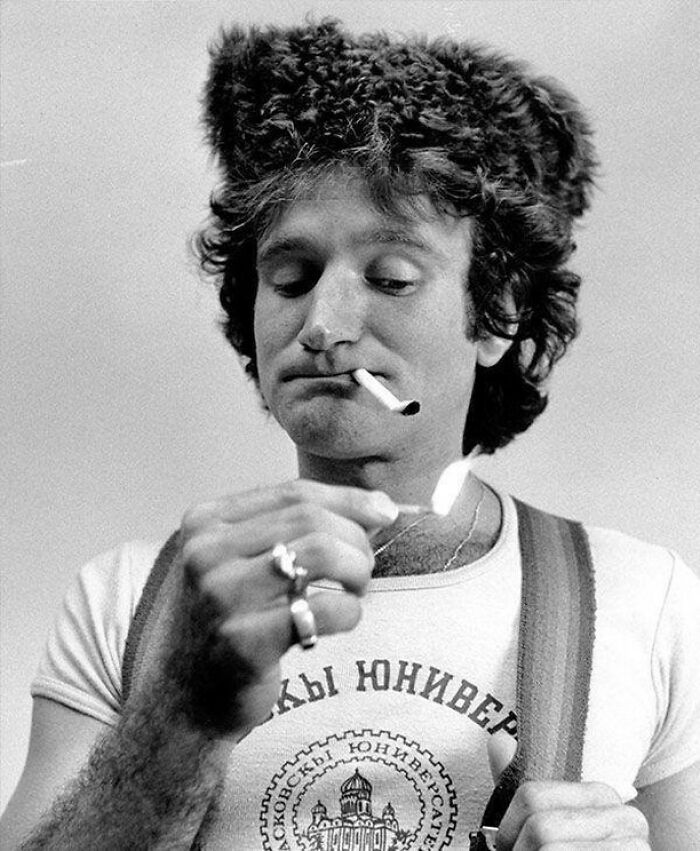 "Un estómago vacío, una cartera vacía y un corazón roto pueden enseñarte las mejores lecciones de la vida" - Robin Williams