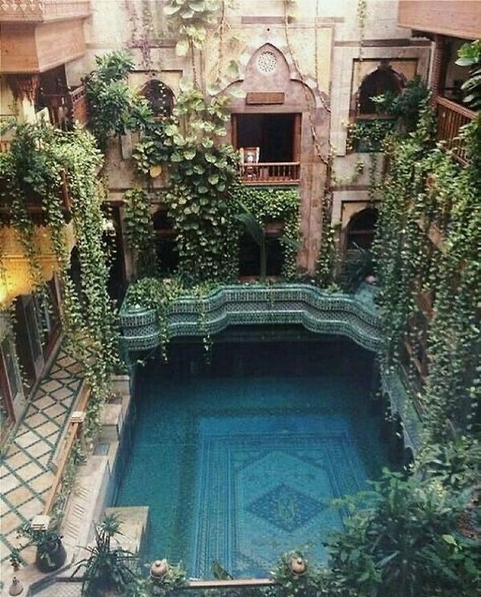40 Homes That Feel Too Dreamy To Be Real, As Shared On The ‘Somewhere I Would Like To Live’ Instagram Account