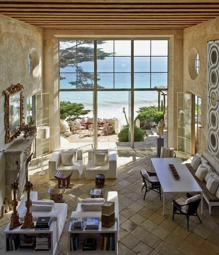 40 Homes That Feel Too Dreamy To Be Real, As Shared On The ‘Somewhere I Would Like To Live’ Instagram Account