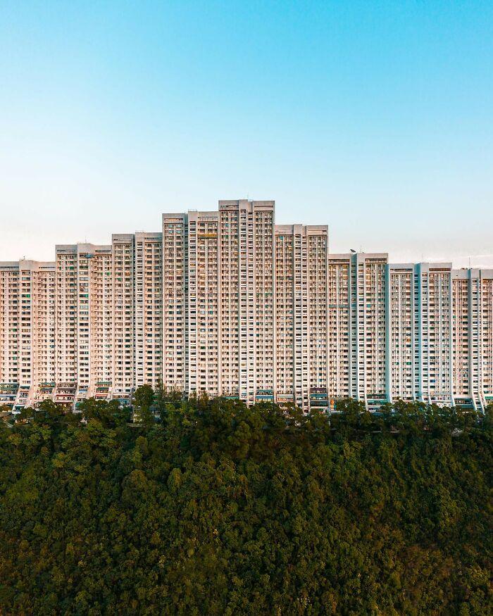 Photographer Shows Why Hong Kong Is Called The Concrete Jungle (30 Pics)
