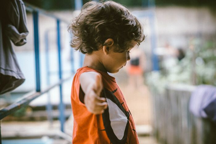 Estas madres explican por qué se arrepienten de haber tenido hijos en 15 honestas publicaciones