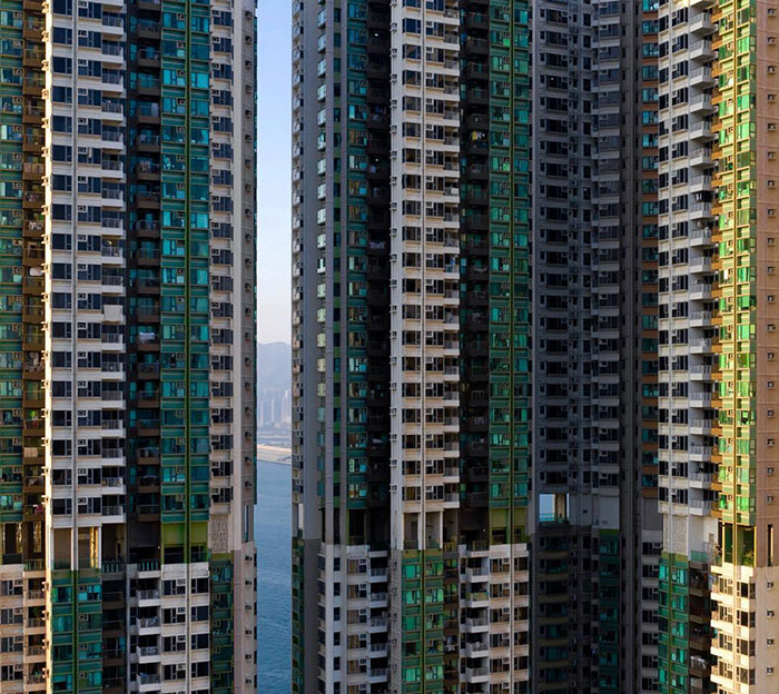 Este fotógrafo demuestra por qué Hong Kong es llamado “la jungla de cemento” (30 imágenes)