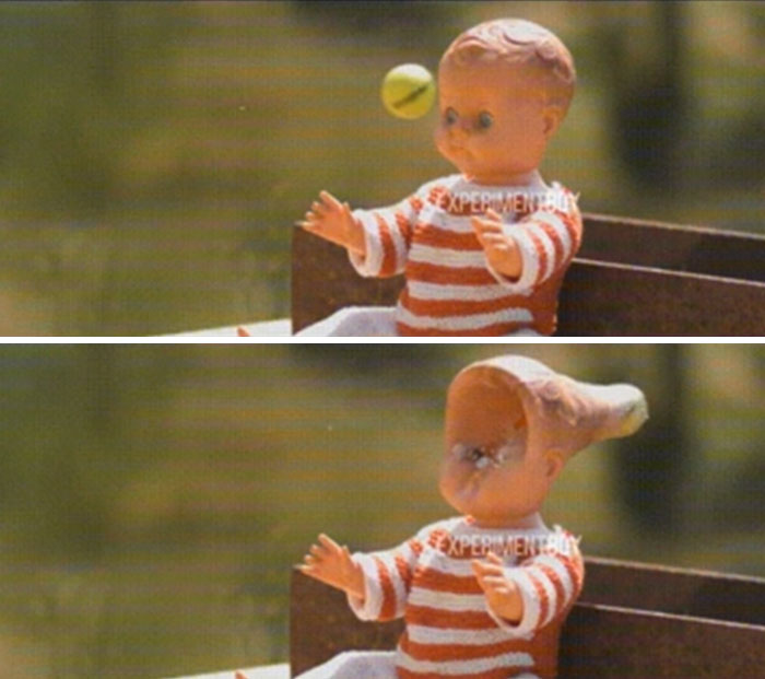 Pelota de golf vs. Muñeca