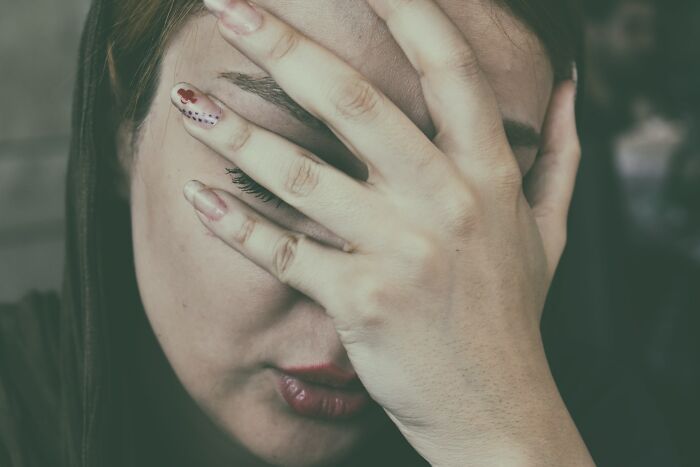 Estas madres explican por qué se arrepienten de haber tenido hijos en 15 honestas publicaciones