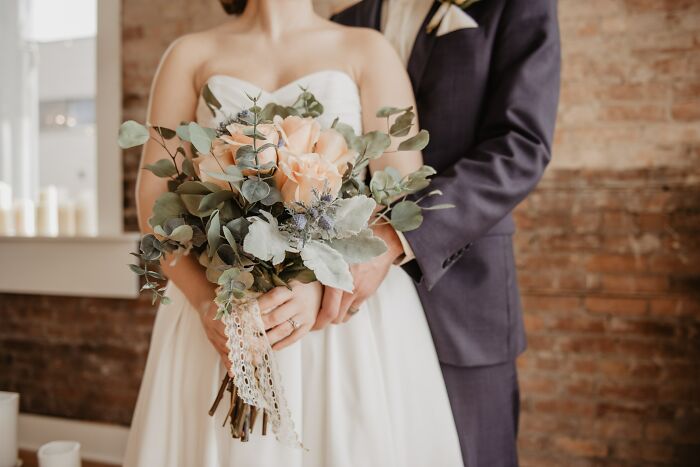 20 Terribles invitados de boda que los novios desearían desinvitar