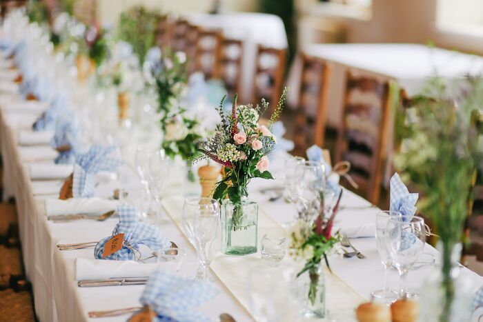 20 Terribles invitados de boda que los novios desearían desinvitar