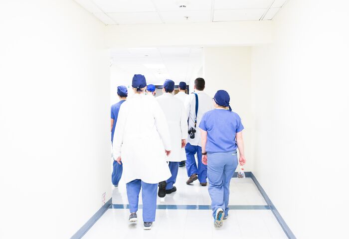 20 Personas de diferentes profesiones comparten aquello que el público generalmente desconoce