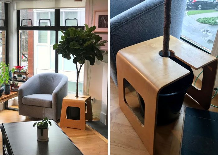 Un truco simple para convertir una mesita normal en una práctica mesa para el árbol