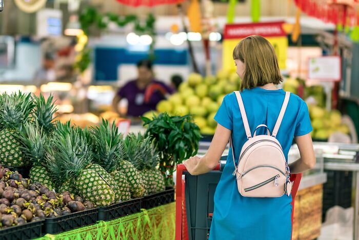 25 Personas de familias con bajos ingresos cuentan lo que les parece un lujo
