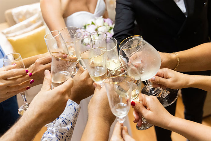 25 Personas cuentan lo que odian ver en las bodas