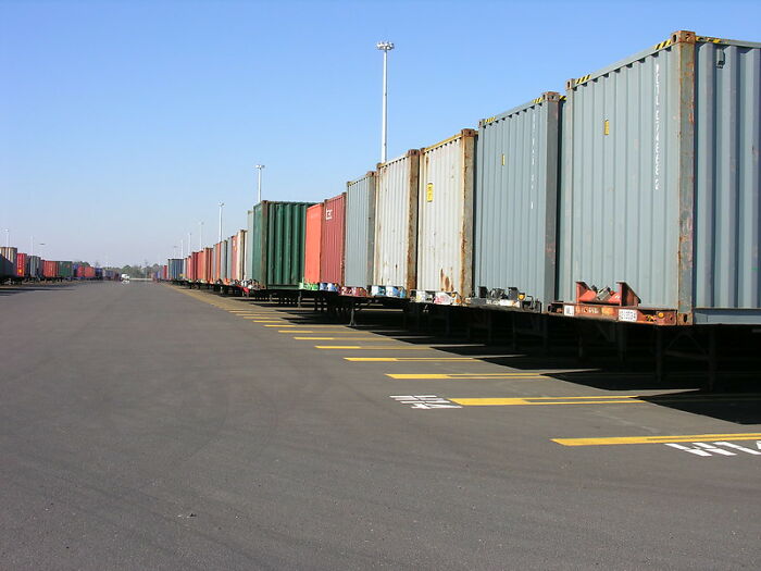 Contenedores de transporte intermodal, como las cajas Connex