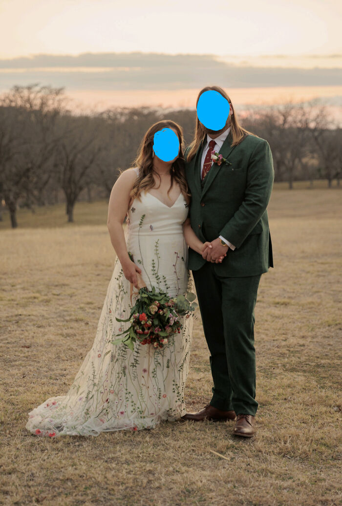 He hecho mi propio vestido de novia. Me siento bien por ello, pero pensé en compartirlo de todos modos