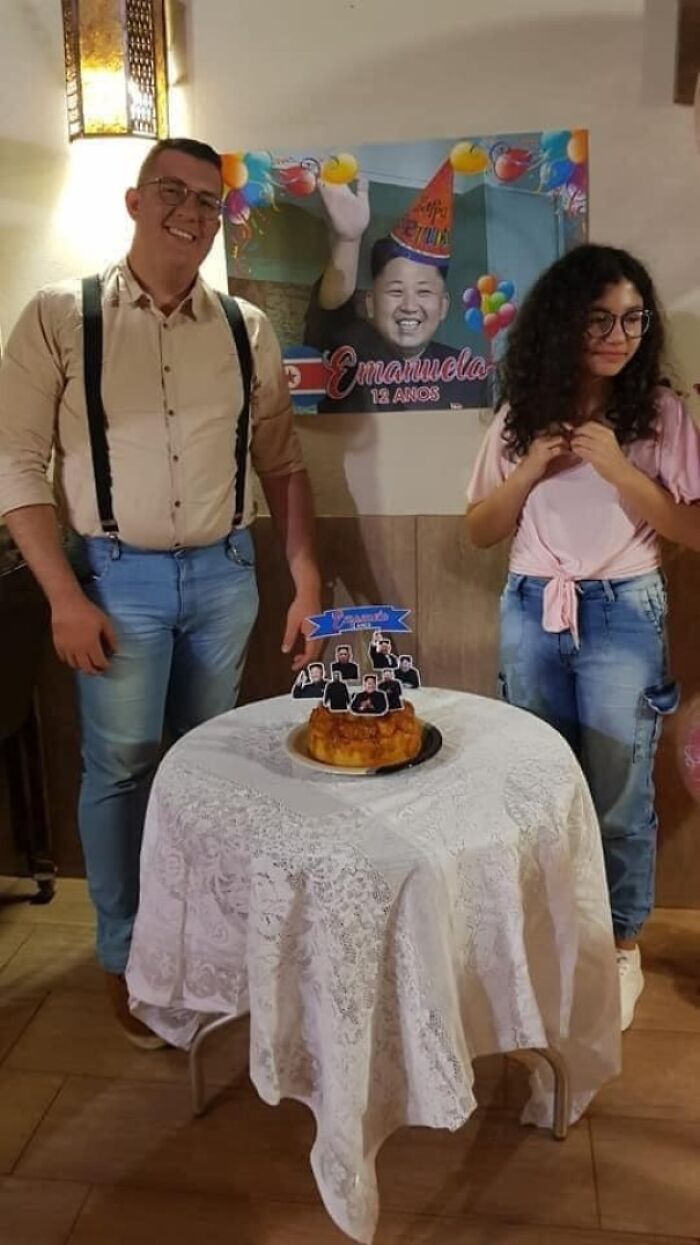Esta chica brasileña es una gran fan del K-Pop y de toda la cultura coreana, así que su padre sin entender mucho quiso personalizar su fiesta