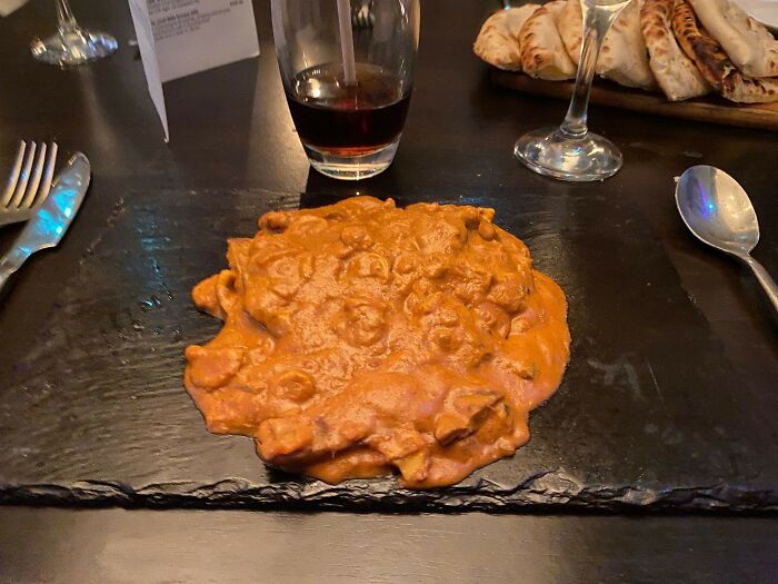 El "curry al plato" del amigo de un amigo. Una vez, mi perro estuvo así de enfermo