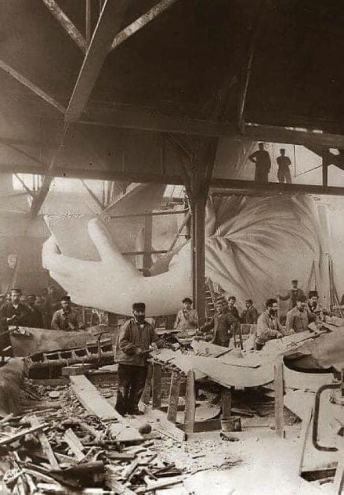 50 Important Historical Photos That Might Change Your Perspective On Things, As Shared By This Facebook Page