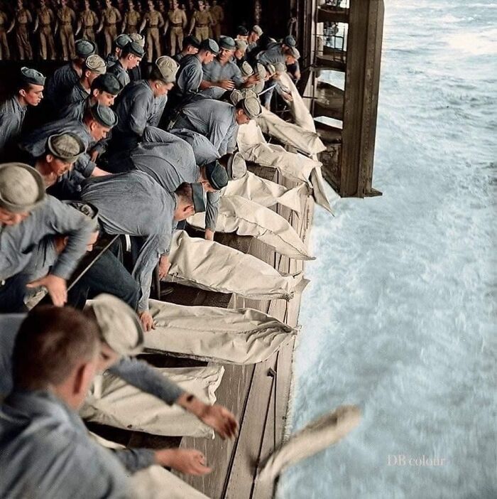 50 Important Historical Photos That Might Change Your Perspective On Things, As Shared By This Facebook Page